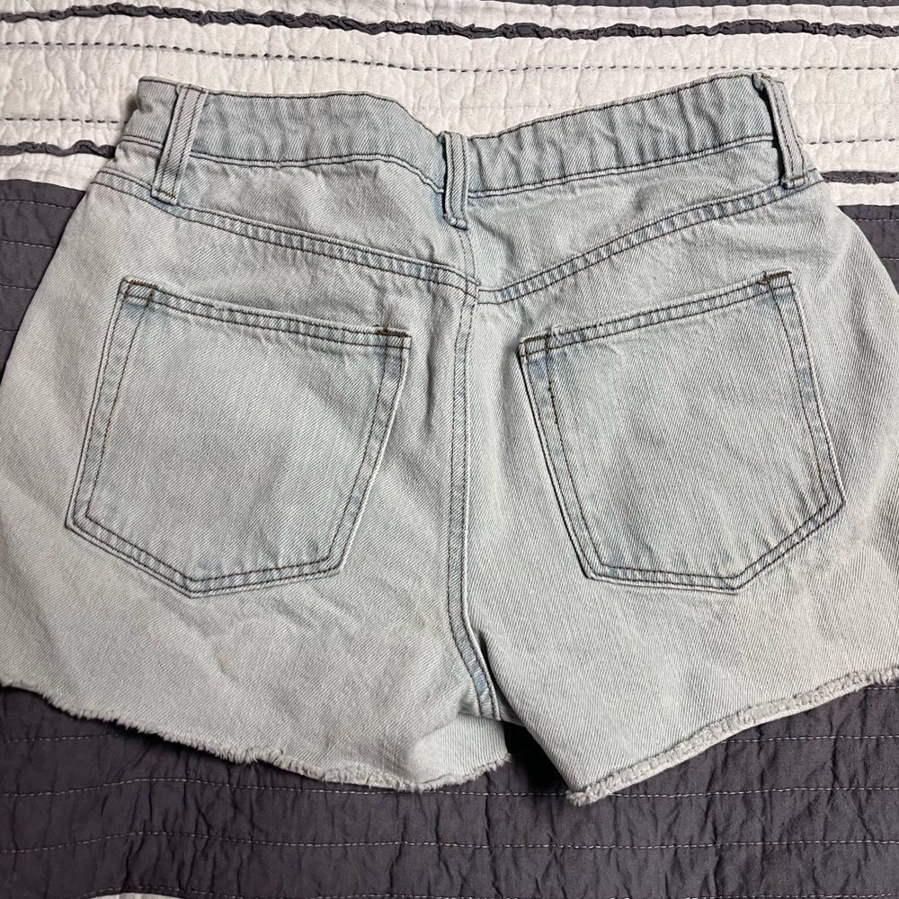 Vanilla Star Light Blue Ripped Jean Shorts - Picture 4 of 4